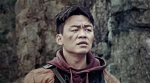 娱乐圈吃瓜男导演是谁,那位热衷吃瓜的神秘男导演身份大起底